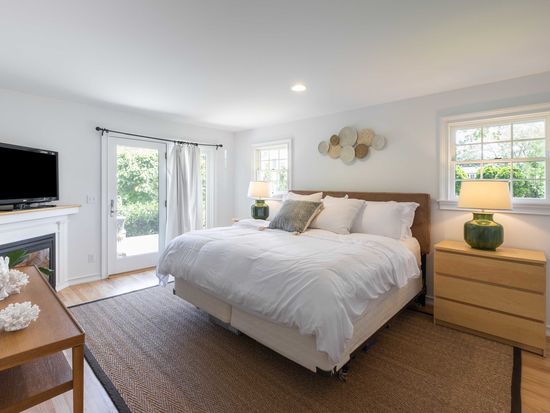 241A Pantigo Rd, East Hampton, NY 11937 - Image 1