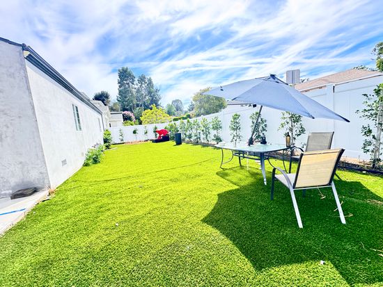 11836 Laurelwood Dr, Studio City, CA 91604 - Image 1