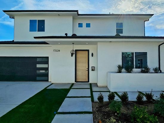 15224 W Holyland Dr, Van Nuys, CA 91411 - Image 1