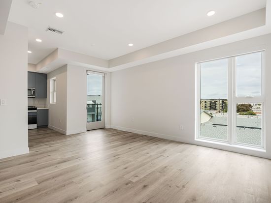 3308 Mentone Ave #203, Los Angeles, CA 90034 - Image 1