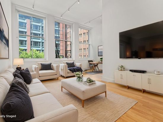 297 Church St Fl 2, New York, NY 10013 - Image 1