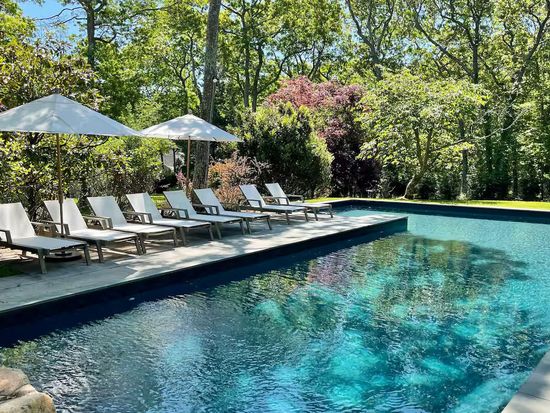 30 Wildflower Rd, East Hampton, NY 11937 - Image 1
