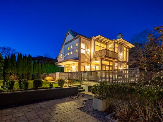 18 Spring Pond Ln, Southampton, NY 11968 - Image 1