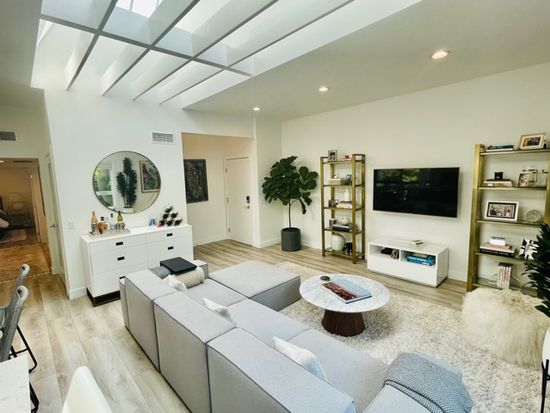 717 N Orlando Ave APT 3, West Hollywood, CA 90069 - Image 1