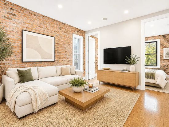 321 W 11th St #14K, New York, NY 10014 - Image 1