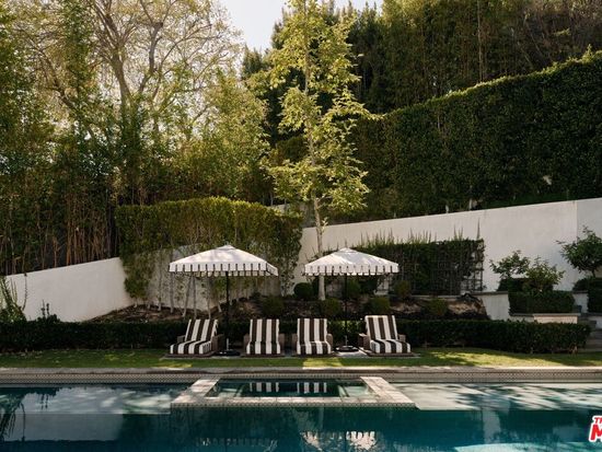 2331 Chislehurst Dr, Los Angeles, CA 90027 - Image 1