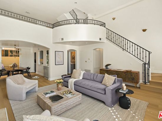 11982 Mayfield Ave APT D, Los Angeles, CA 90049 - Image 1