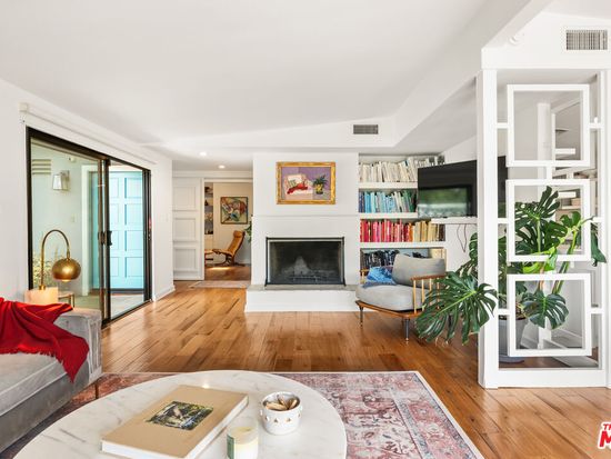 3744 Buena Park Dr, Studio City, CA 91604 - Image 1