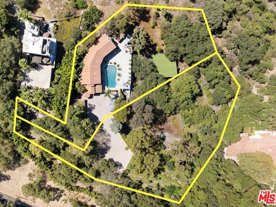 13355 Mulholland Dr, Beverly Hills, CA 90210 - Image 1
