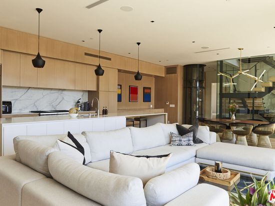 8455 Franklin Ave, Los Angeles, CA 90069 - Image 1