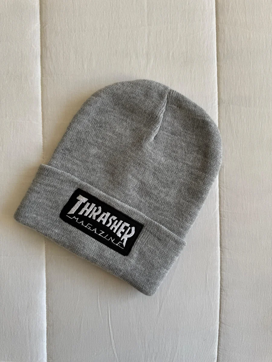 Thrasher gris