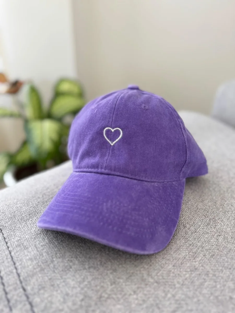 Corazon minimalista violeta