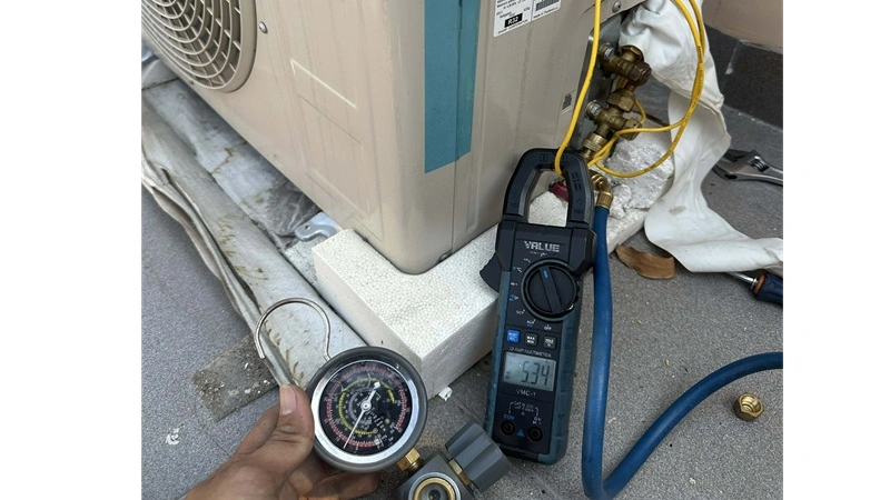 Kiểm tra máy lạnh trước khi báo giá cho khách hàng