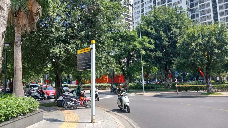Nhân viên thu mua tủ lạnh cũ tại đường Cầu Vồng, Vinhomes Grand Park Quận 9 đến tận nơi