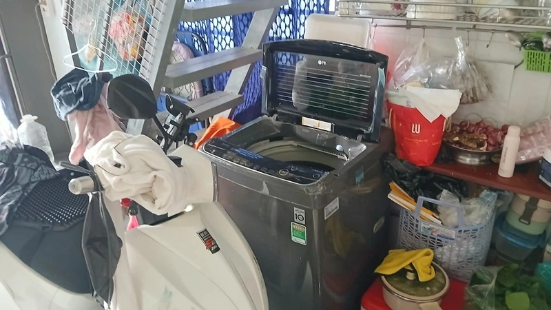 Nhân viên Trung Điện Lạnh thu mua máy giặt cũ tại nhà khu vực Linh Đông Thủ Đức