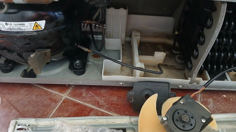 Thợ Trung Điện Lạnh thay thế quạt block tủ lạnh Electrolux tại TP Vinh