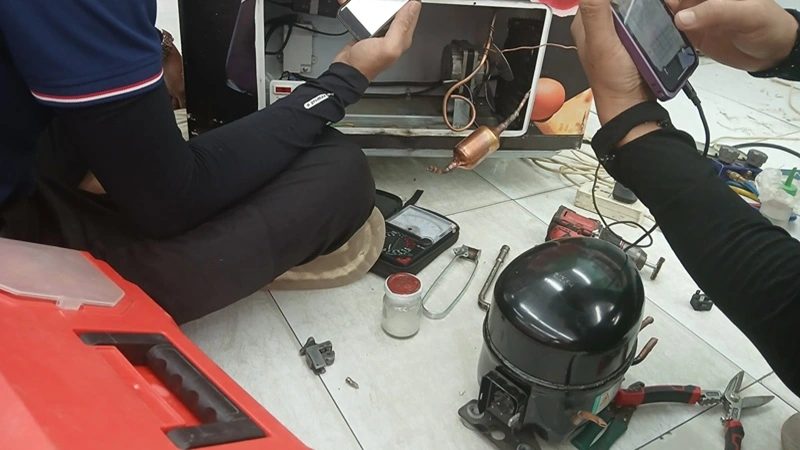 Sửa tủ đông xì gas tại phường Vinh Hưng