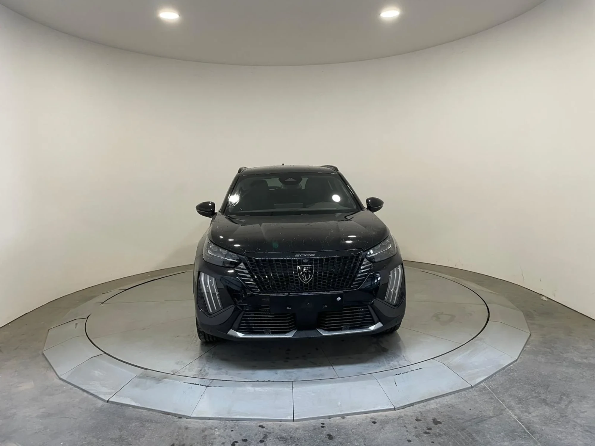 Peugeot 2008 hybrid 145 e-dcs6 5p