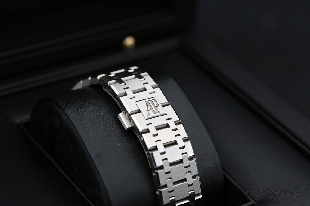 AUDEMARS PIGUET ROYAL OAK 15500ST.OO.1220ST.02 (GREY 41MM) 2020 preview 5