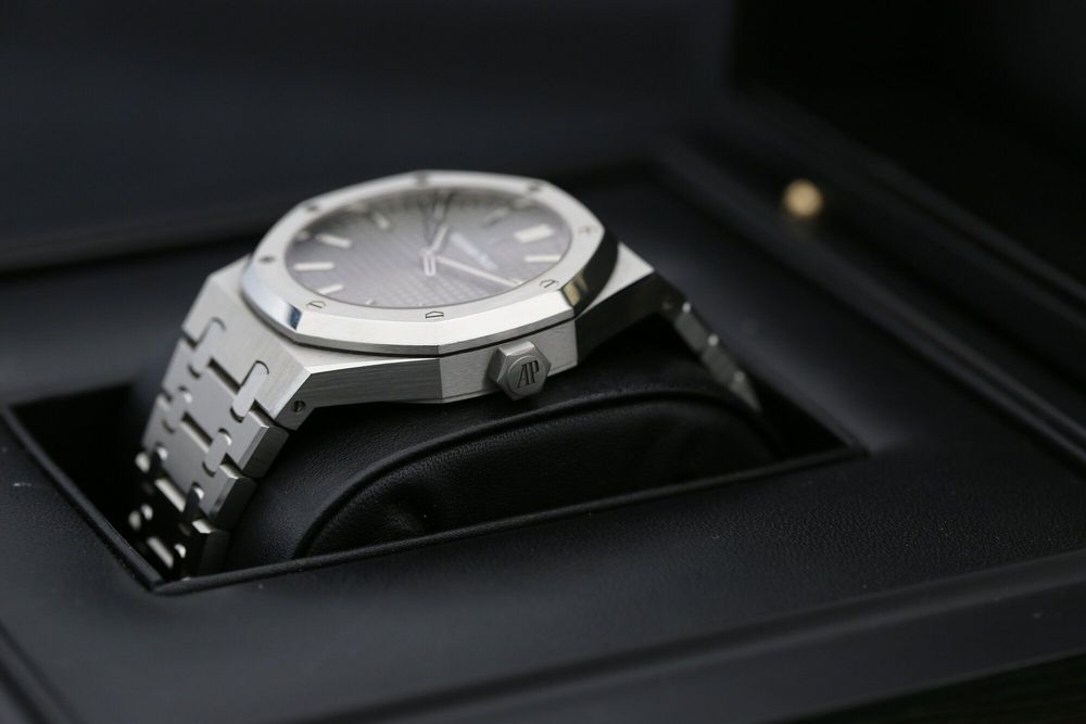 AUDEMARS PIGUET ROYAL OAK 15500ST.OO.1220ST.02 (GREY 41MM) 2020 preview 2