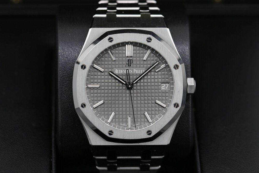 AUDEMARS PIGUET ROYAL OAK 15500ST.OO.1220ST.02 (GREY 41MM) 2020