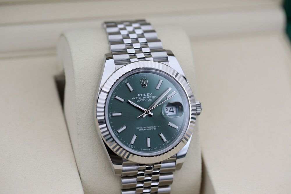 ROLEX DATEJUST 126334 (MINT GREEN 41MM) 2026 preview 5