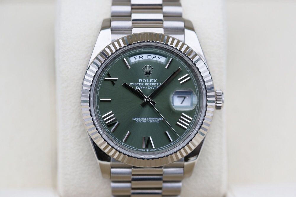 ROLEX DAY-DATE 228239 (OLIVE GREEN 40MM) 2019