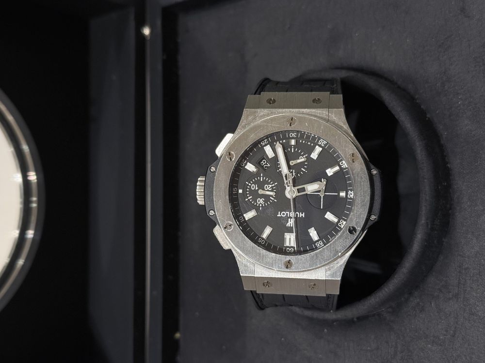 HUBLOT CLASSIC FUSION BIG BANG 301.SX.1170.GR (BLACK CHRONOGRAPH 44MM) 2021