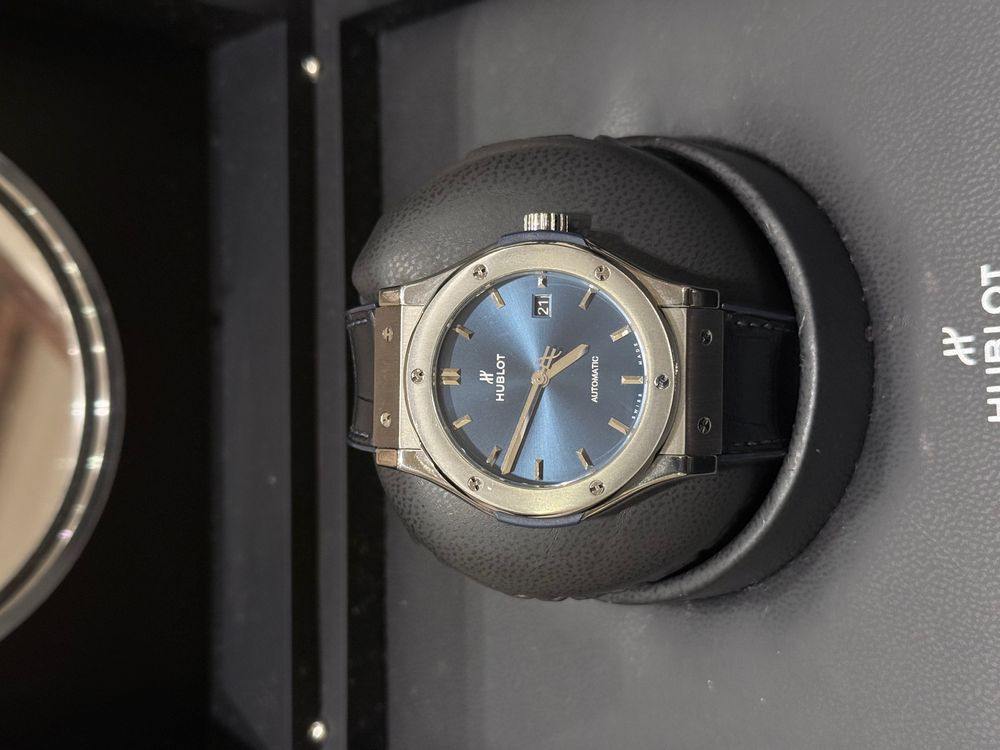HUBLOT CLASSIC FUSION 511.NX.7170.RX (BLUE 42MM) 2021