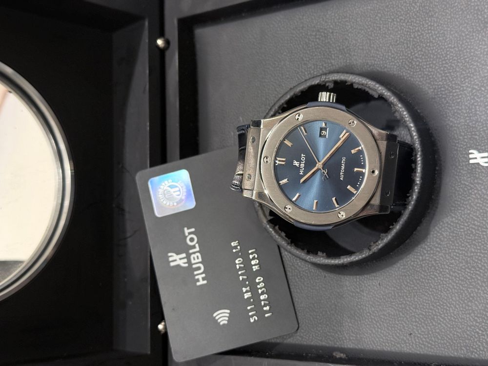 HUBLOT CLASSIC FUSION 511.NX.7170.LR (BLUE 42MM) 2020 preview 2