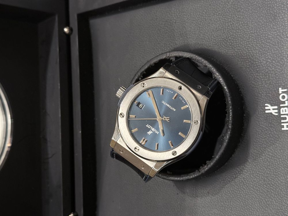 HUBLOT CLASSIC FUSION 511.NX.7170.LR (BLUE 42MM) 2020