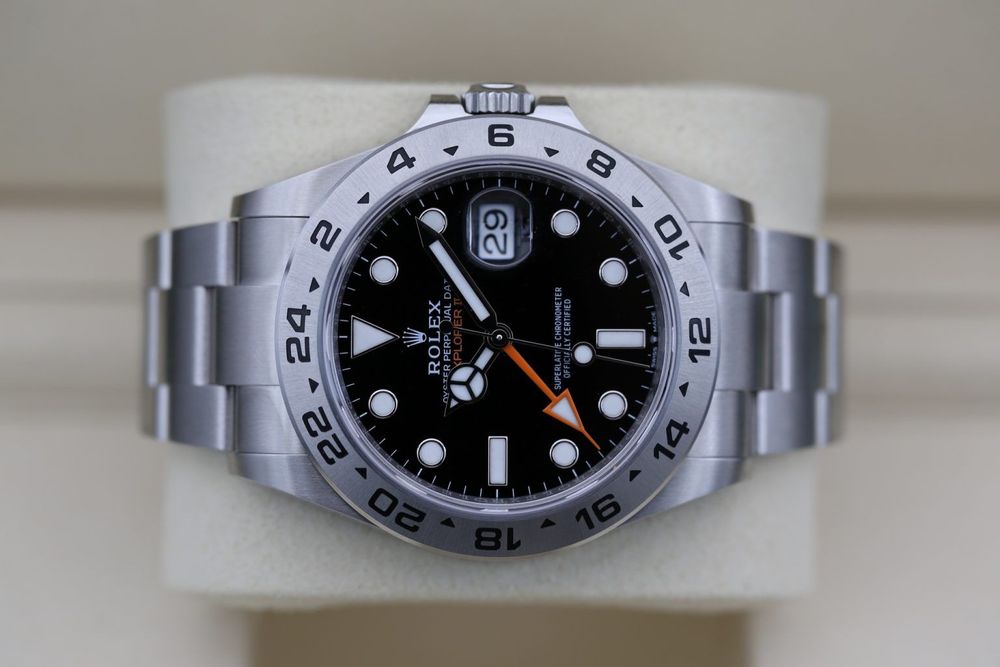 ROLEX EXPLORER II 226570 (BLACK 42MM) 2026 preview 2