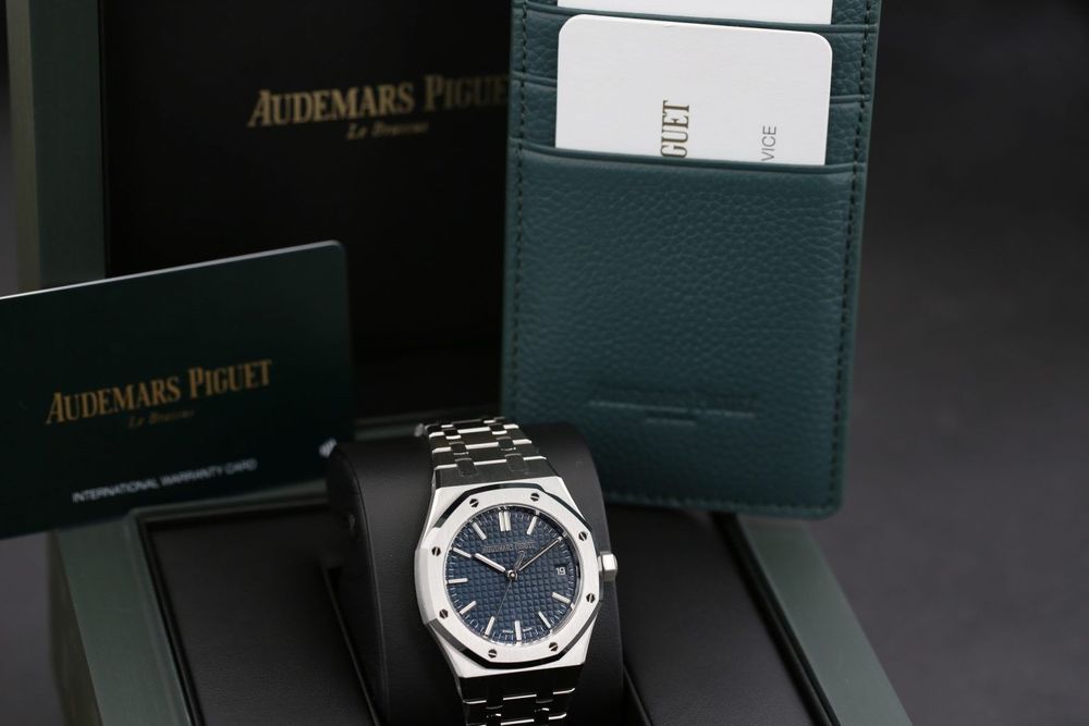 AUDEMARS PIGUET ROYAL OAK 15550ST.OO.1356ST.06 (BLUE 37MM) 2026 preview 2