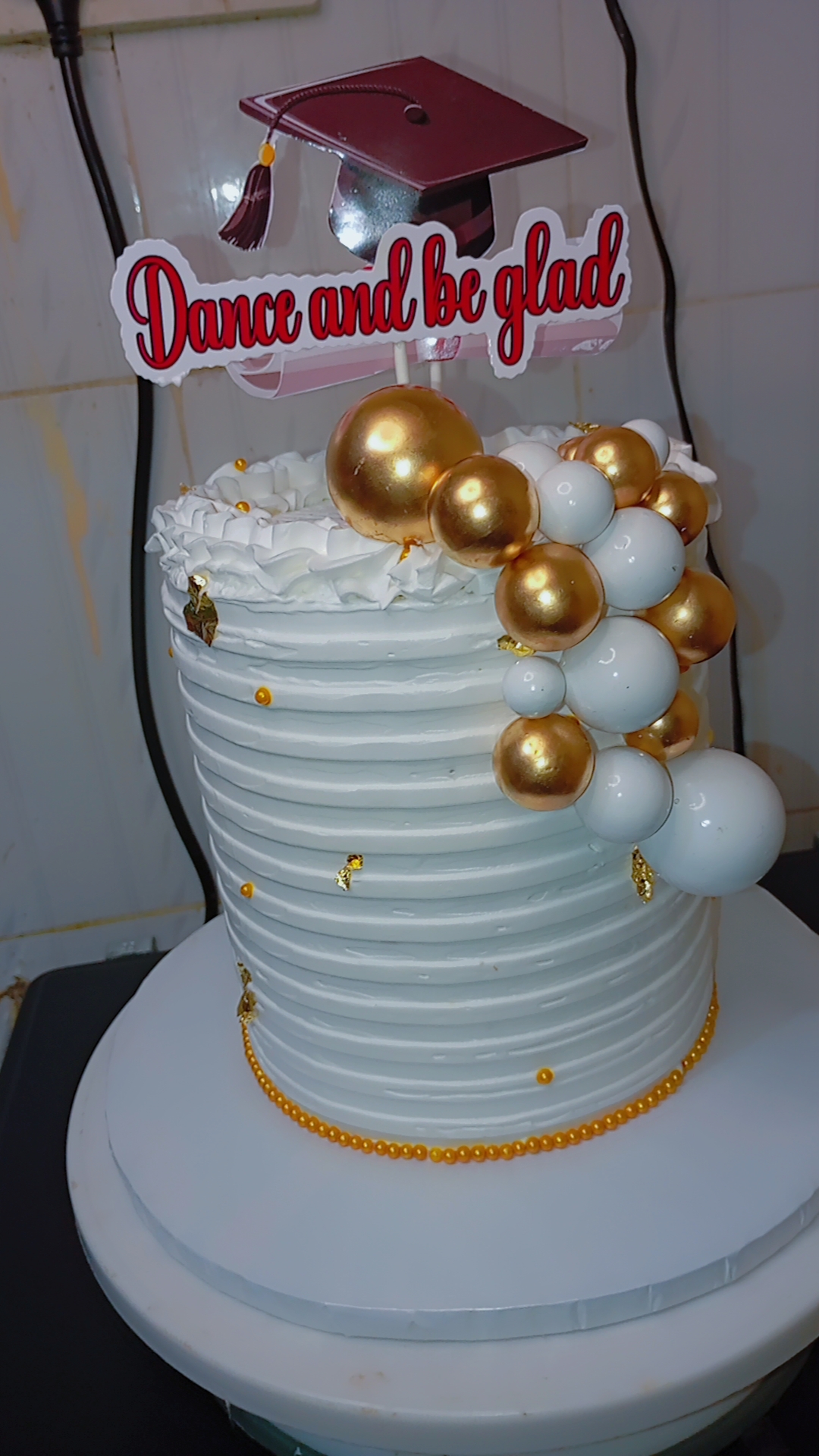 Carlz Bakes Graduation cakes ideas