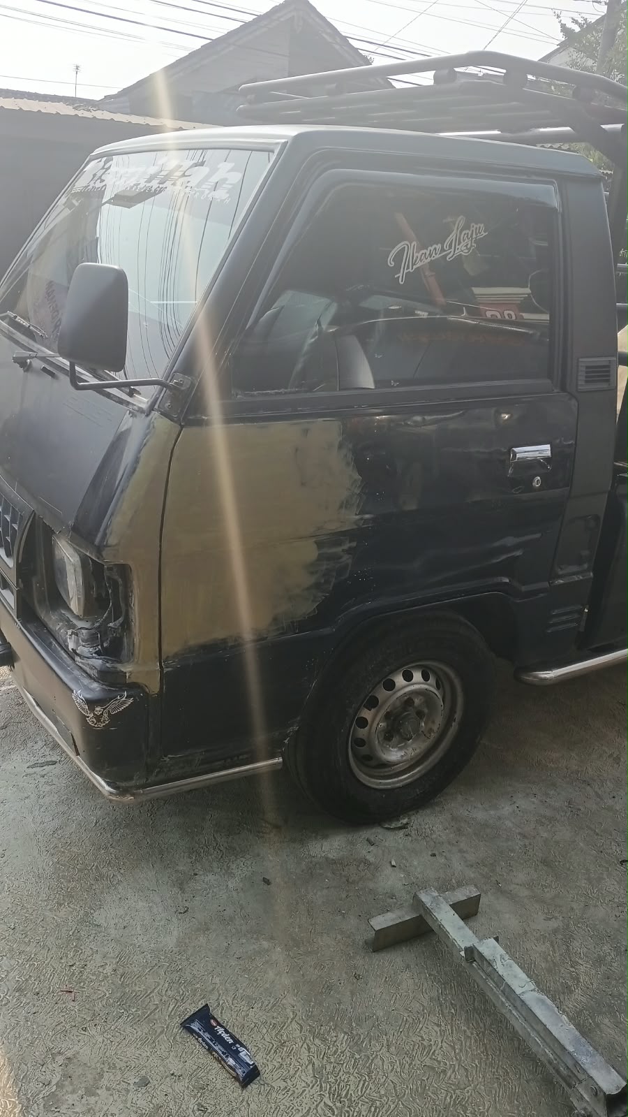 Mitsubishi Colt L300. — Proses pengerjaan