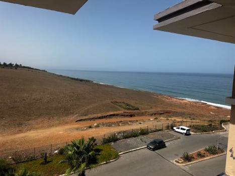 Location meublée d’un très bel appartement de 110m² à la Plage des Nations - Photo de Couverture