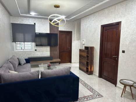      Vente Exclusivité : Splendide Appartement Rénové, Ville Haute ☀️ - Photo de Couverture