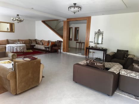 Vente d’une Villa jumelée de 270m² avec jardin, garage et terrasse  - GOLF (KENITRA) - Photo de Couverture