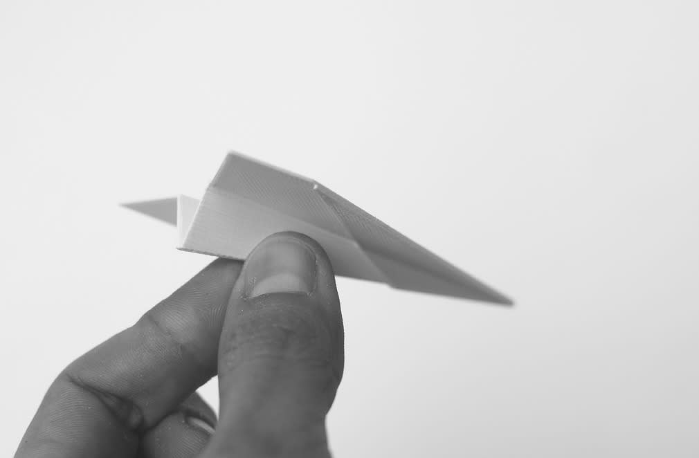 modèle de pliage d'avion en papier imprimé en 3D