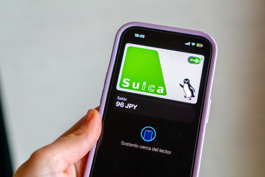 Mobile Suica Guide: How to Navigate Japan This 2026