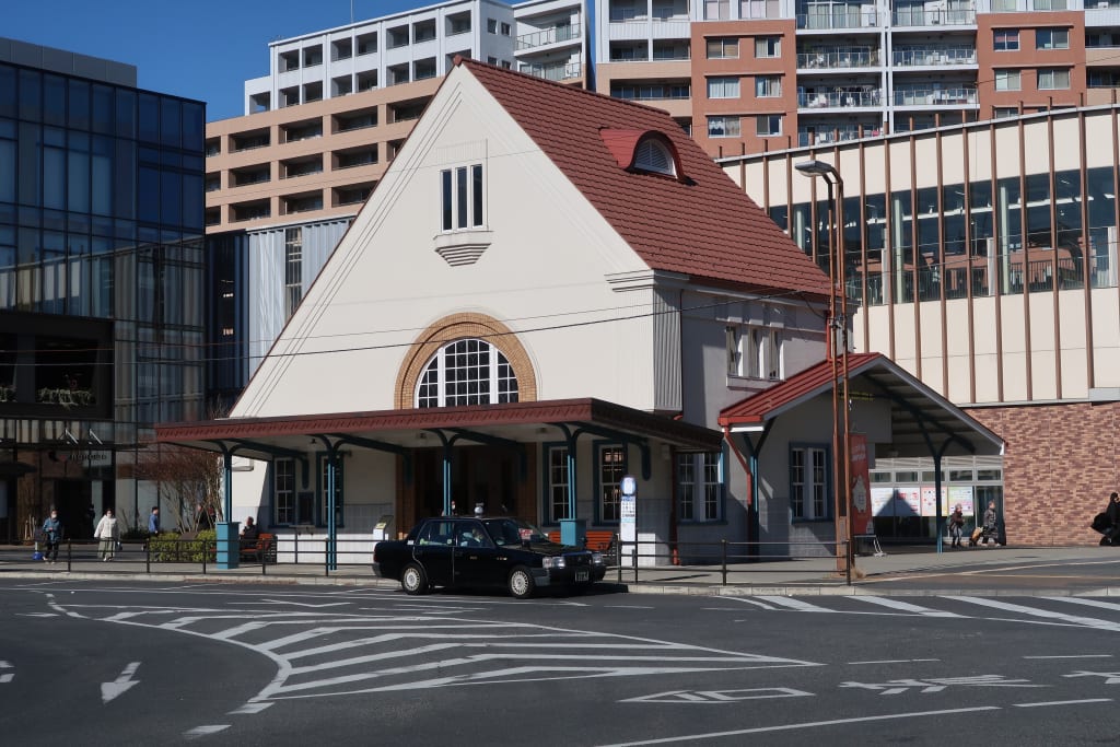 Ancien bâtiment de la gare de Kunitachi