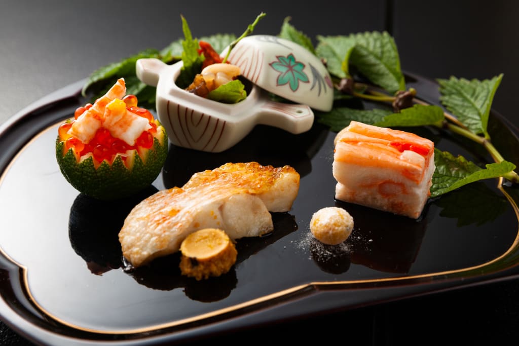 Fruits de mer chez Tsurugiya à Niigata sur la nouvelle route dorée du Hokuriku