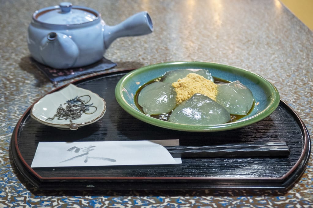 Kuzumochi, kuzukiri et kuzumanju