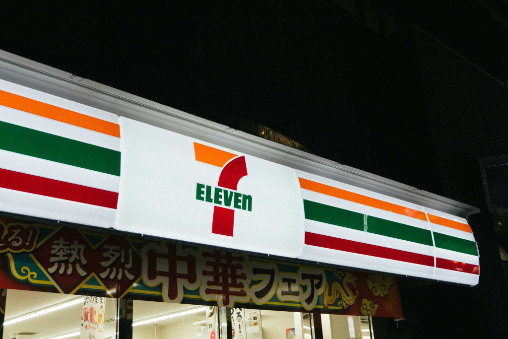 7-Eleven board
