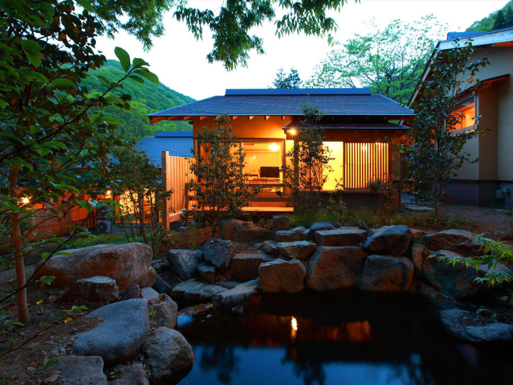 Keisetsu no Yado Syobun sur la nouvelle route dorée du Hokuriku