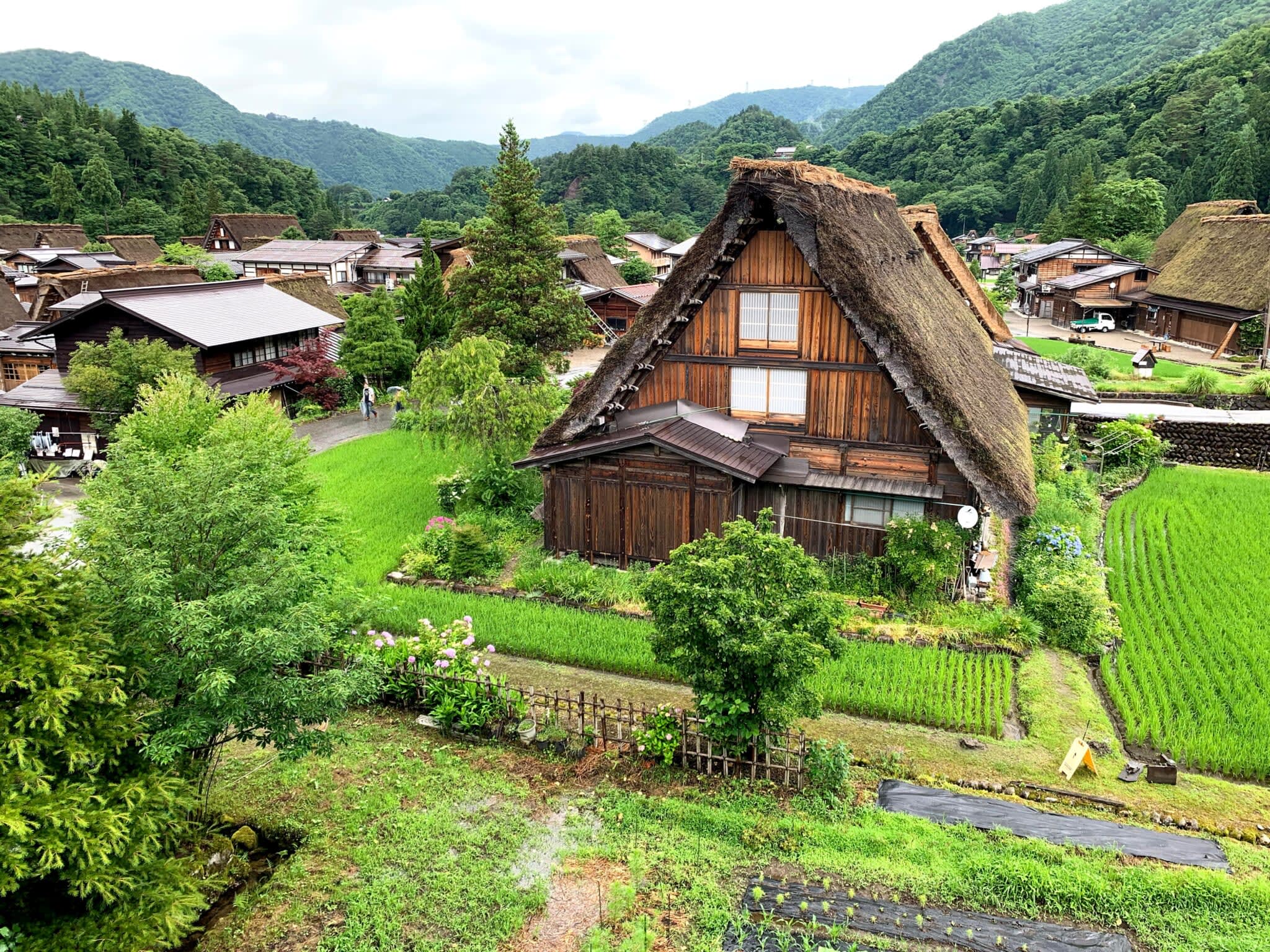 Shirakawa-go, un villaggio di montagna patrimonio dell’umanità