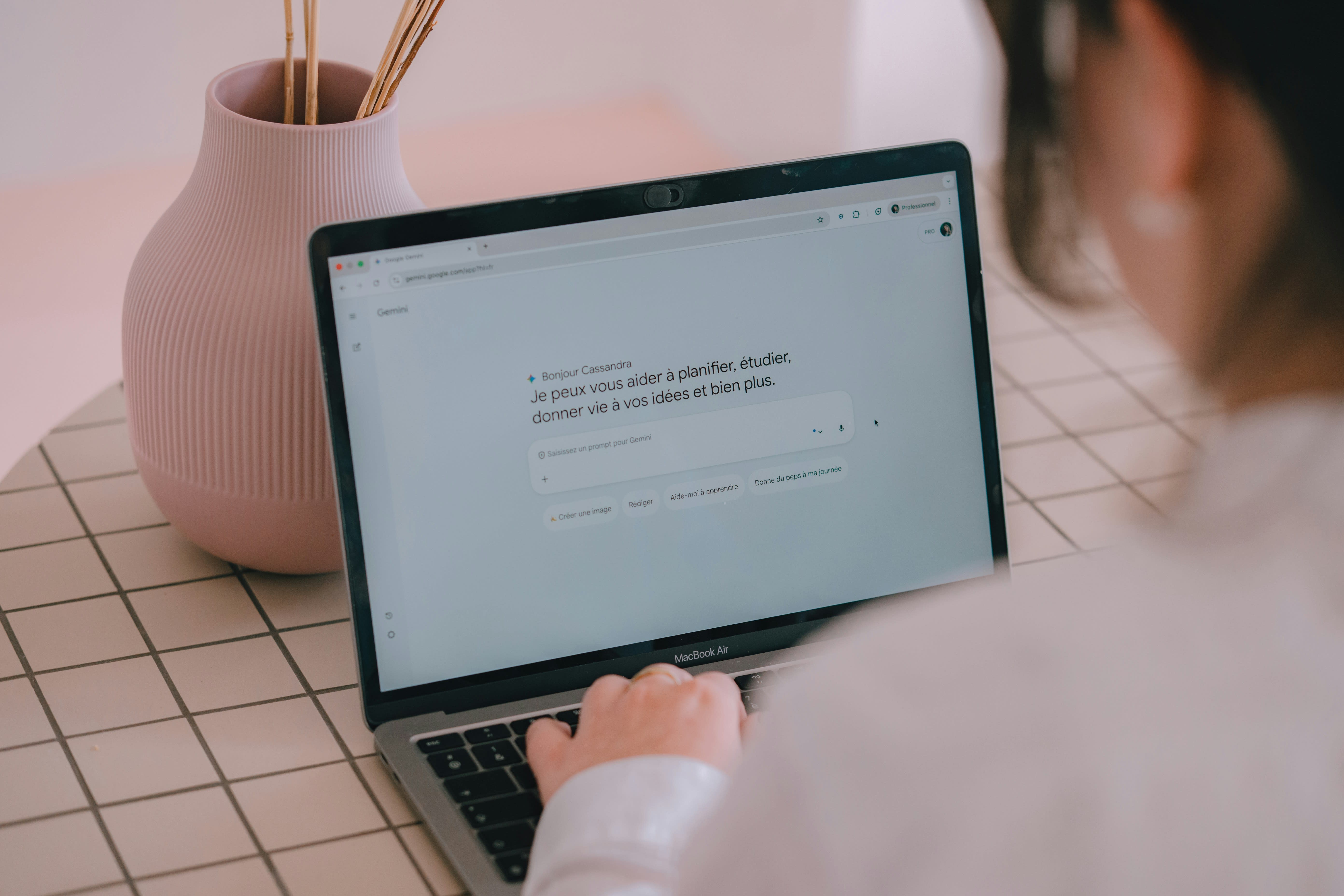 5 tips prompt engineering: Bikin AI kamu lebih jago kerja