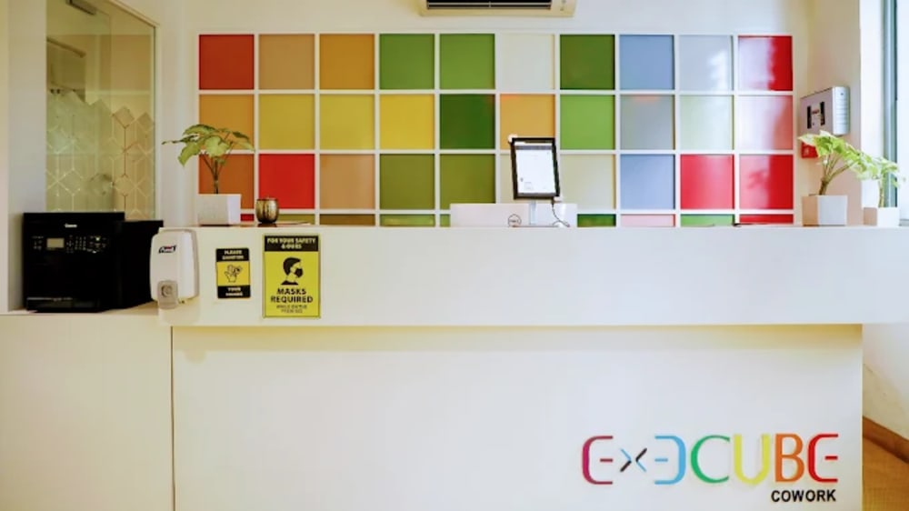 Co-offiz Coworking Space in preet vihar