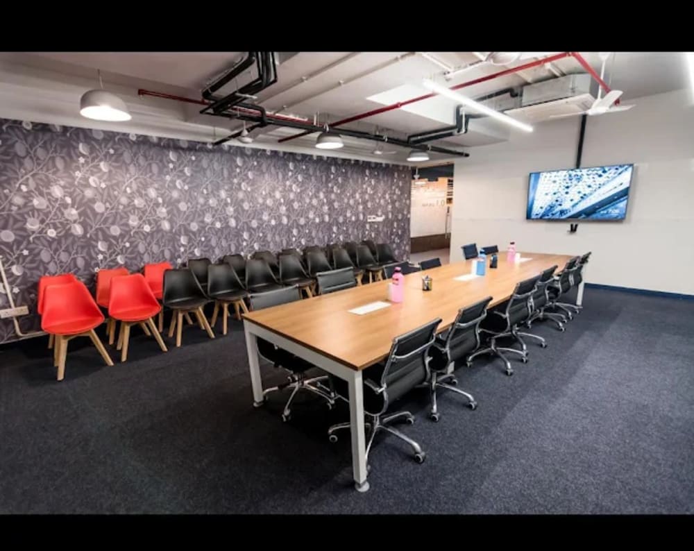 Co Hub Coworking Space in ghatkopar west