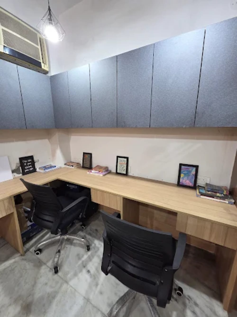 CoLingo Coworking Space in vaishali